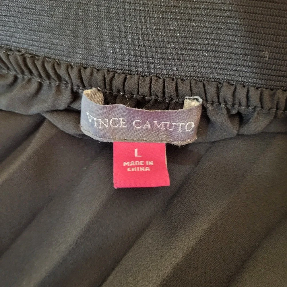 Vince Camuto L Black Sheer Pleated Skirt 32.5